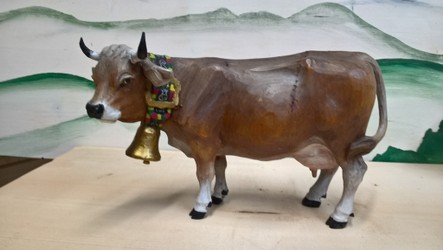 Braunviehfiguren-Stefan_Kaeser (4).JPG