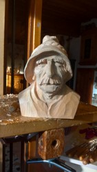 schachfiguren_holzbildhauermeister_stefan_kaeser_niederndorferberg (3).jpg